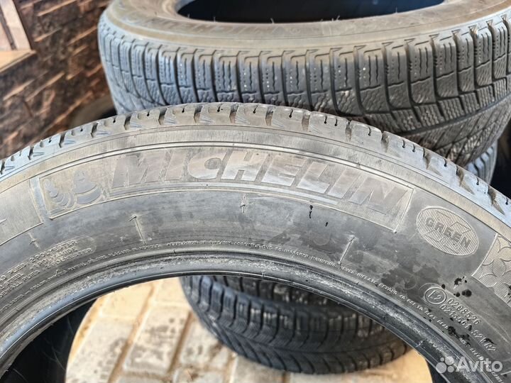 Michelin X-Ice 3 215/60 R17 96T