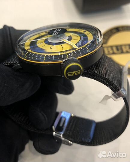 Bomberg BB01 Black & Yellow 43MM