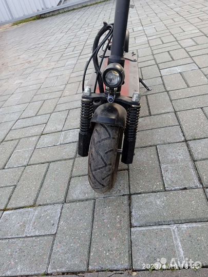 Самокат взрослый электрический