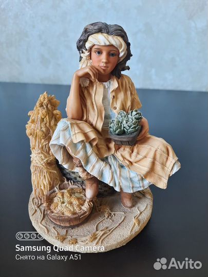 Статуэтка Leonardo collection от Cristina Haworth