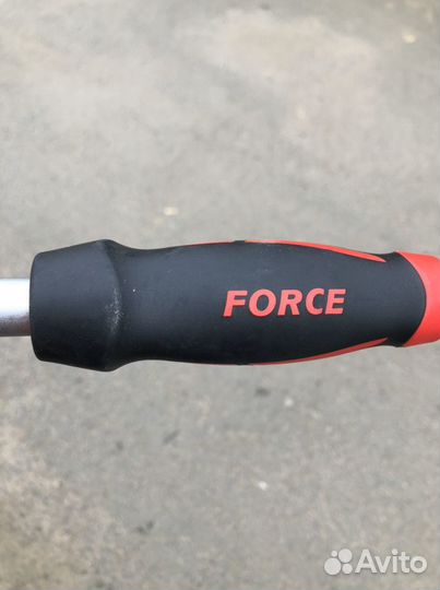 Трещотка Force (оригинал) 1/2