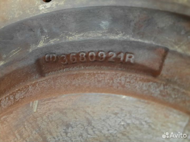 3680921 Маховик Volvo VNL