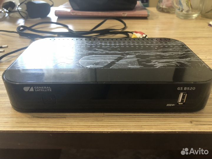 Новый спутниковый ресивер Триколор тв GS B520