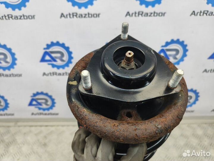 Амортизатор передний правый Mitsubishi Asx 1.6
