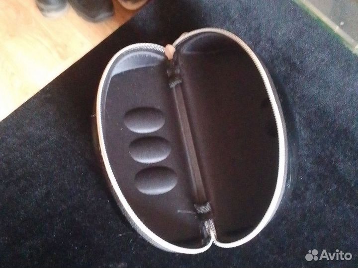 Футляр для очков