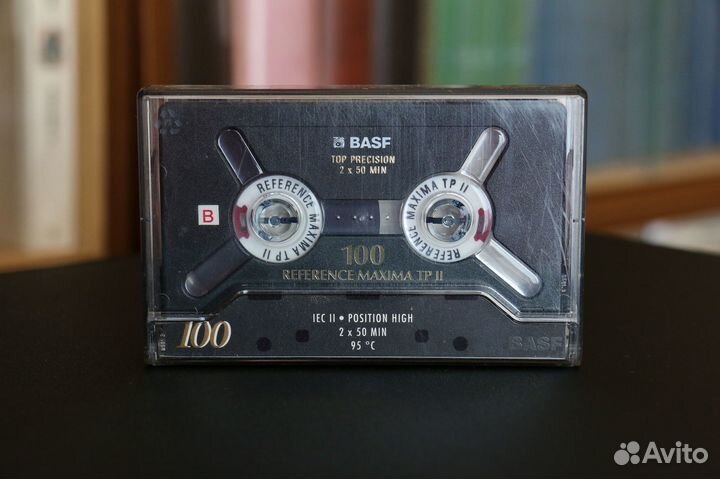 Аудио кассеты с записью Denon и Basf