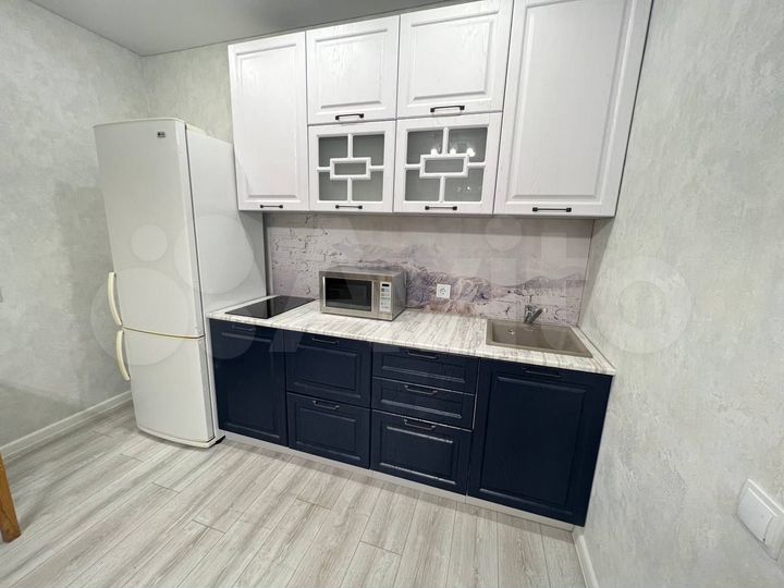 2-к. квартира, 44 м², 6/10 эт.