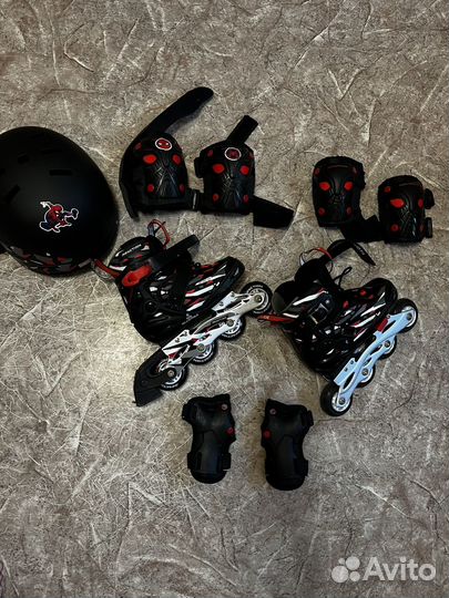 Ролики детские с защитой и шлемом