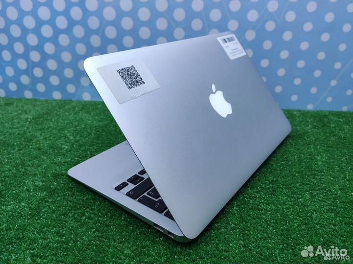 MacBook Air 11 2011