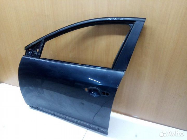 Дверь передняя левая Renault Megane 3 K4M 2008
