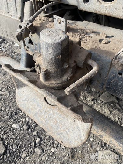 Сцепное устройство