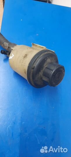 Бачок гур Volvo S80 B5254T