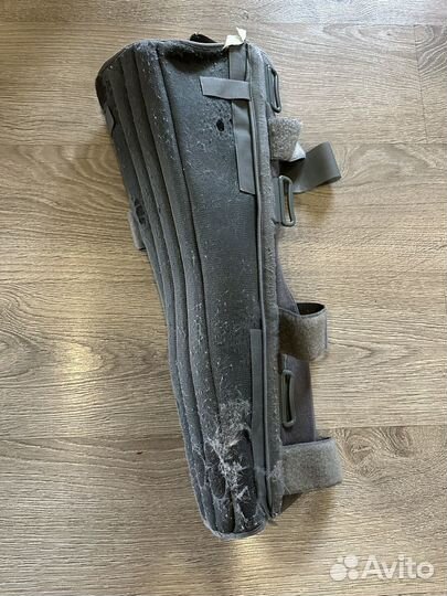 Ортез на коленный сустав