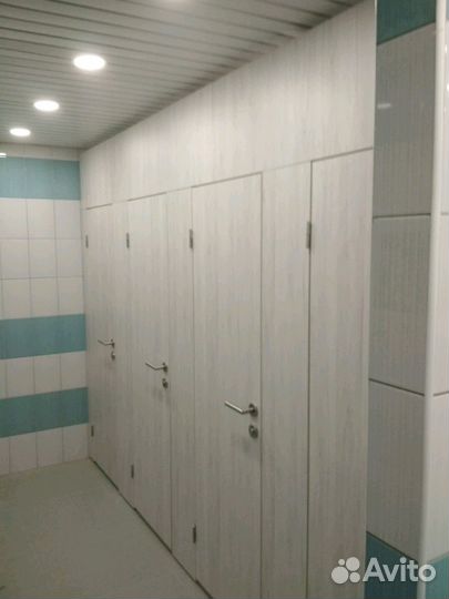 Сантехнические кабины. Туалетные перегородки