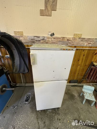 Холодильник бу