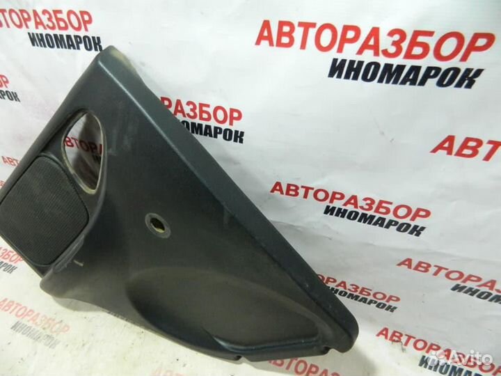 Обшивка двери задней левой для Chevrolet Niva 2002