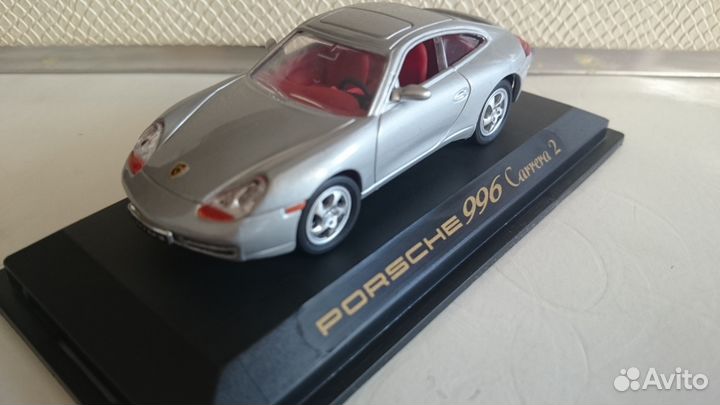 Porsche 911 Carrera 2 (996)