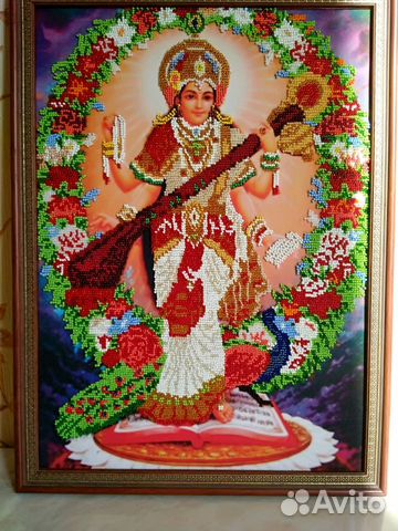 Картина вышитая бисером
