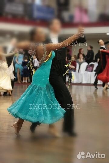 Платье для бальных танцев