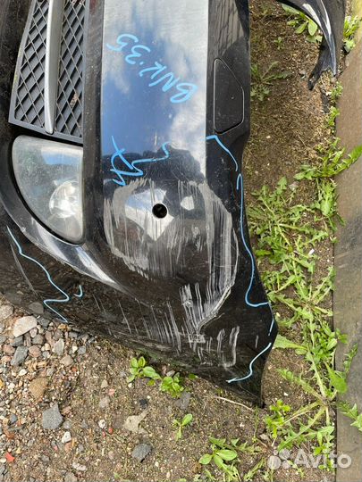 Продам передний бампер BMW F10 дорест цвет Schwarz