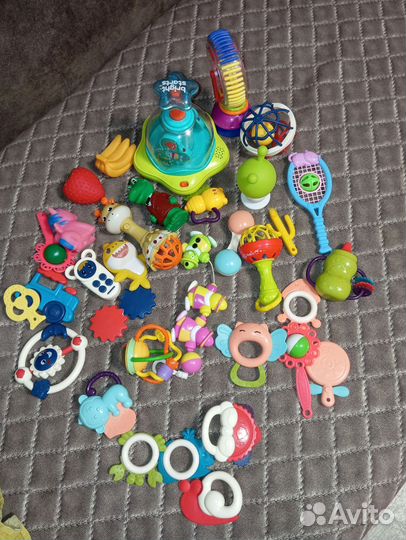 Игрушки погремушки пакетом
