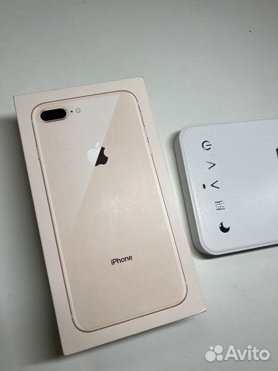 iPhone 8 Plus, 64 ГБ