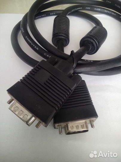 Кабель для компьютера VGA