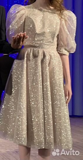 Вечернее платье