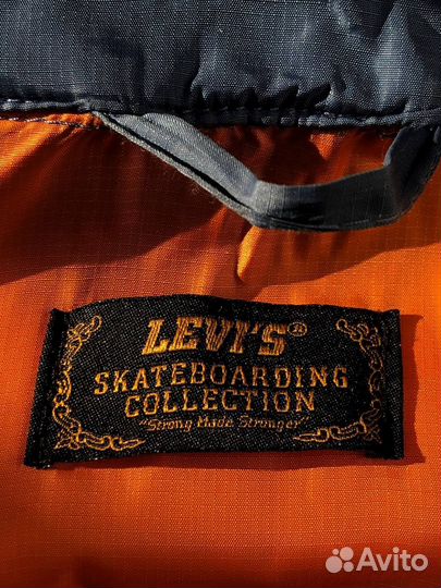 Пуховик Levi’S (легкий)