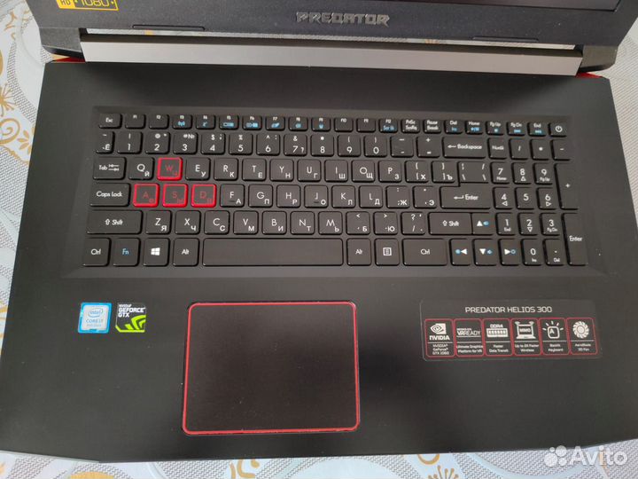 Acer Predator Helios 300 PH317-52-776S