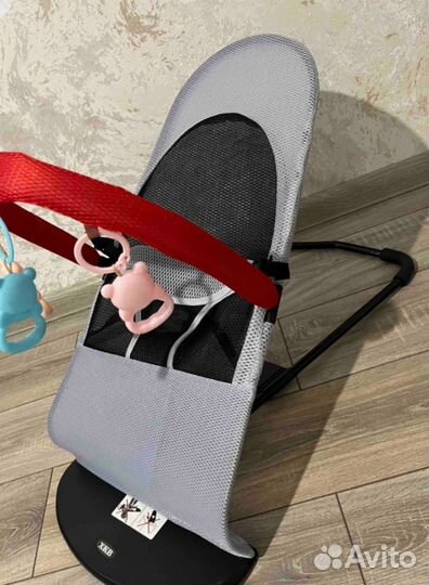 Шезлонг для новорожденных