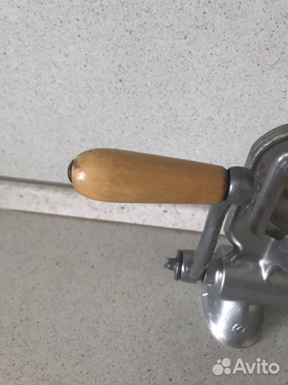 Мясорубка ручная СССР бу