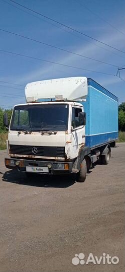 Mercedes-Benz 809, 1986