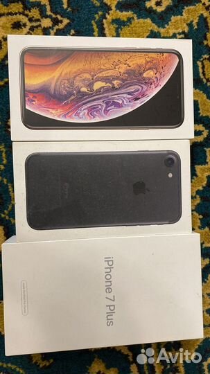 Коробка iPhone