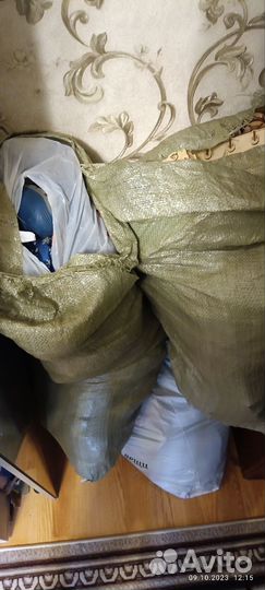 Детские вещи 2 мешка отдам бесплатно