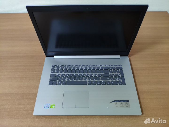 Ноутбук игровой /17 дюймов / core i3 / geforce 2gb