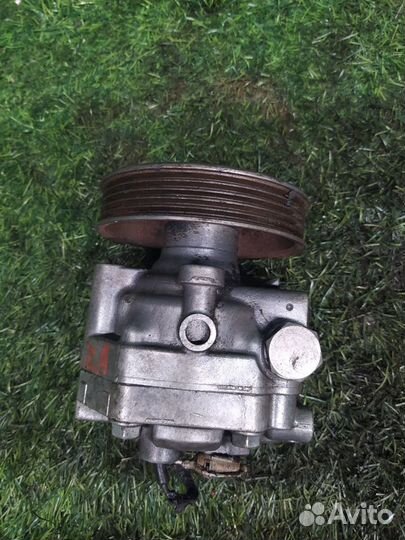 Насос гидроусилителя Субару Impreza XV