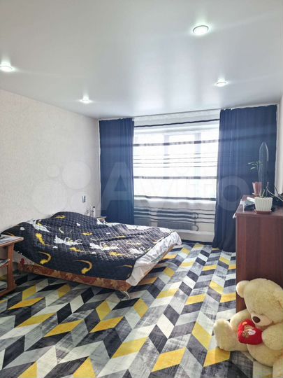 4-к. квартира, 92 м², 9/9 эт.