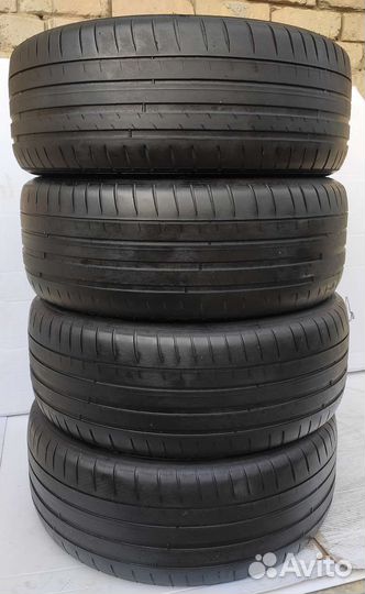 Michelin Pilot Sport 4 205/55 R16
