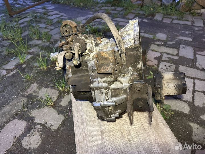 Продам МКПП тойота карина