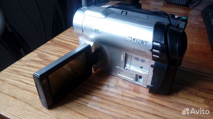 Видеокамера Sony DCR-DVD 610