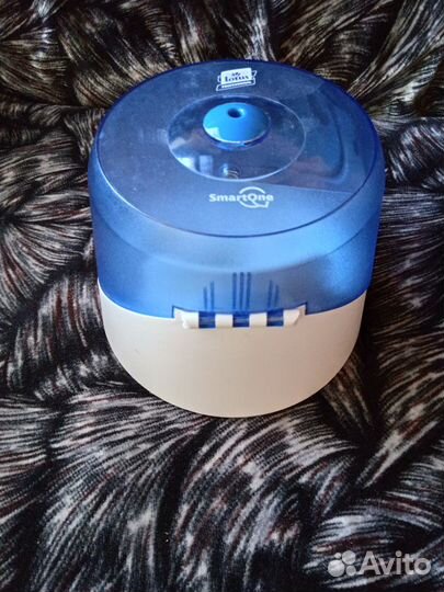 Диспенсер для т/б Lotus SmartOne T9