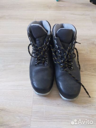 Лыжные ботинки мужские