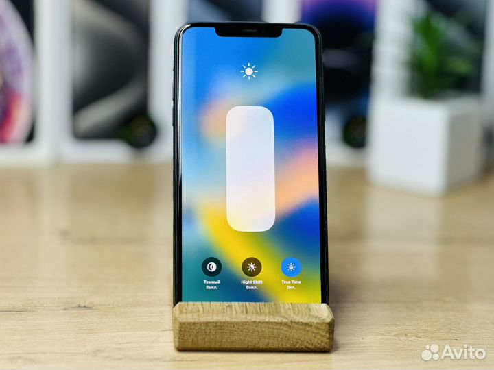 iPhone 11 Pro Max, 64 ГБ