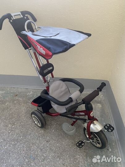 Велосипед с родительской ручкой Lexx Trike