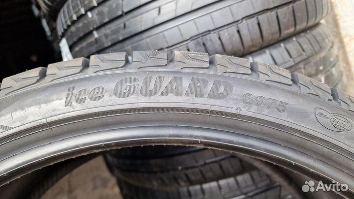 Yokohama Ice Guard G075 275/35 R23 104Q