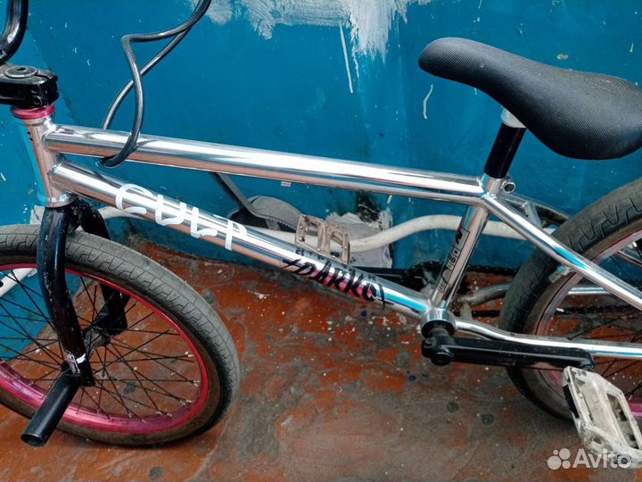 Велосипед- (BMX) -настоящий