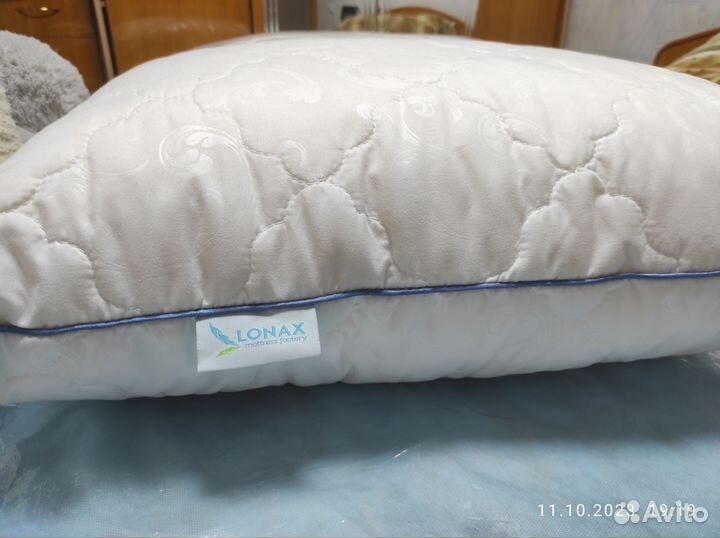 Подушки новые 50 70