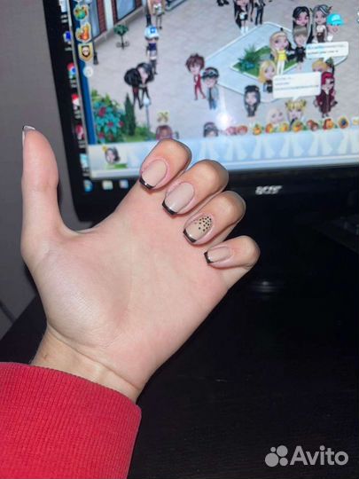 Мастер маникюра и педикюра на дому