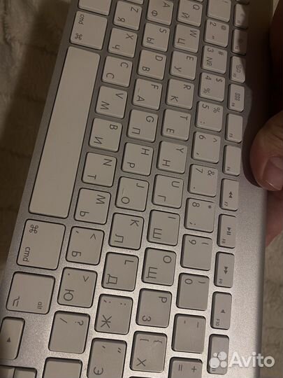 Клавиатура Apple
